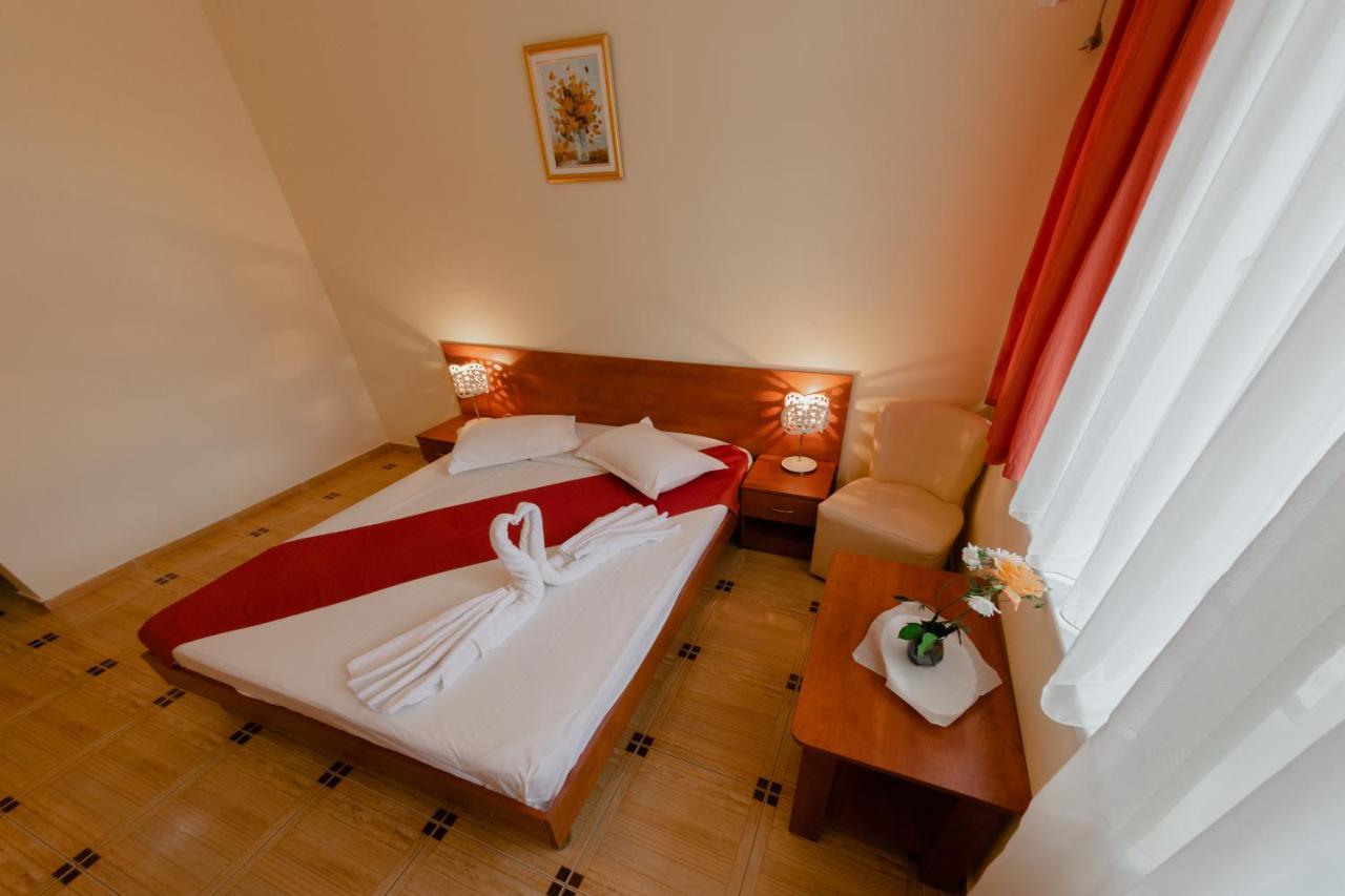 Hotel Callatis نيبتون المظهر الخارجي الصورة